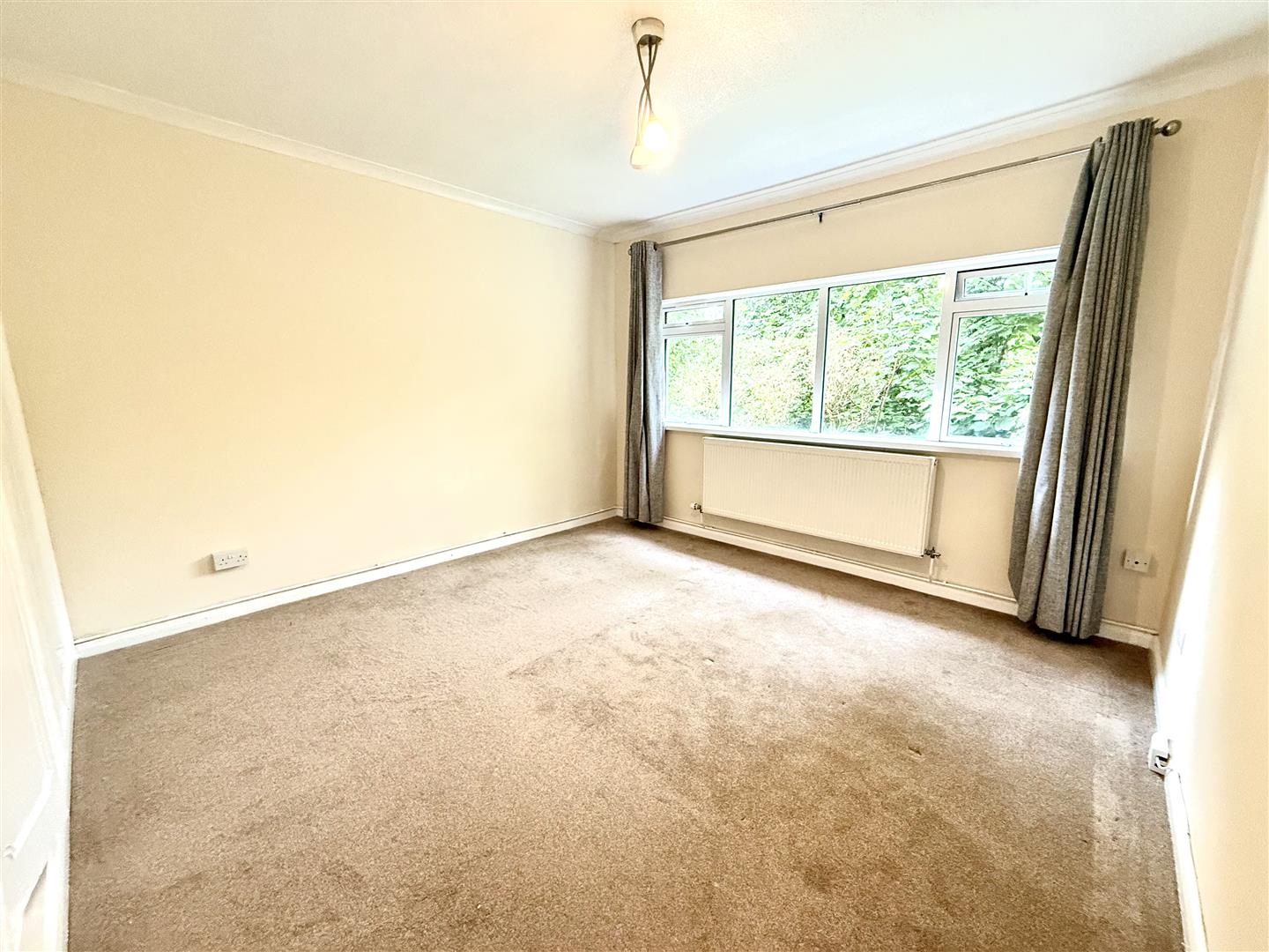 Long Oaks Court, Sketty, Swansea, SA2 0QH